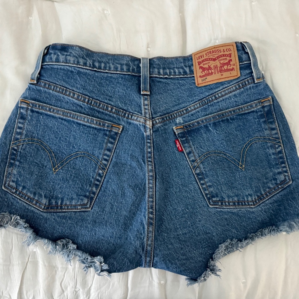 501 Levis shorts!